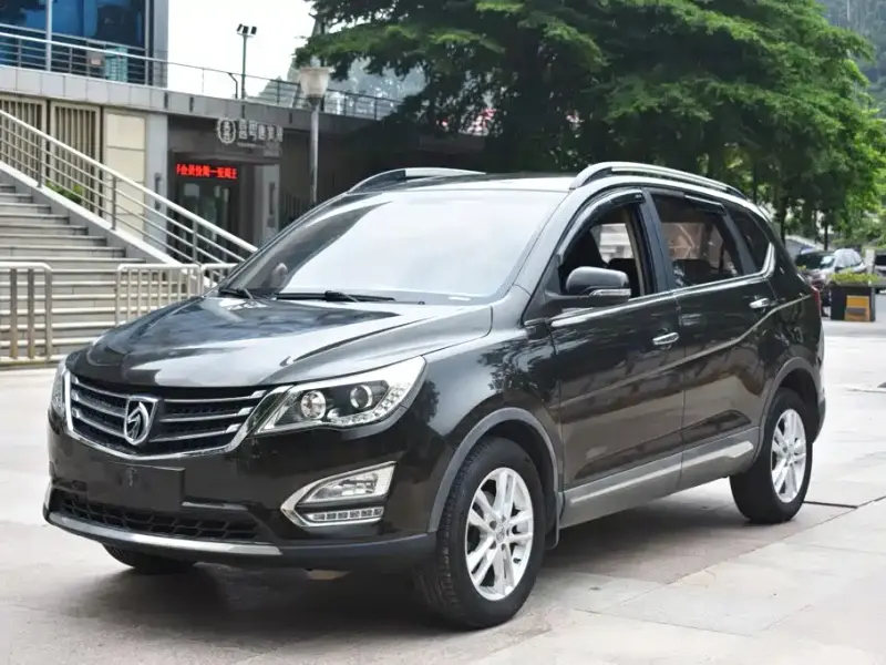 Baojun 560, 2015