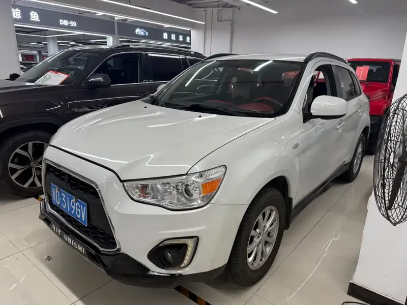 Mitsubishi ASX, 2015 — фото 1