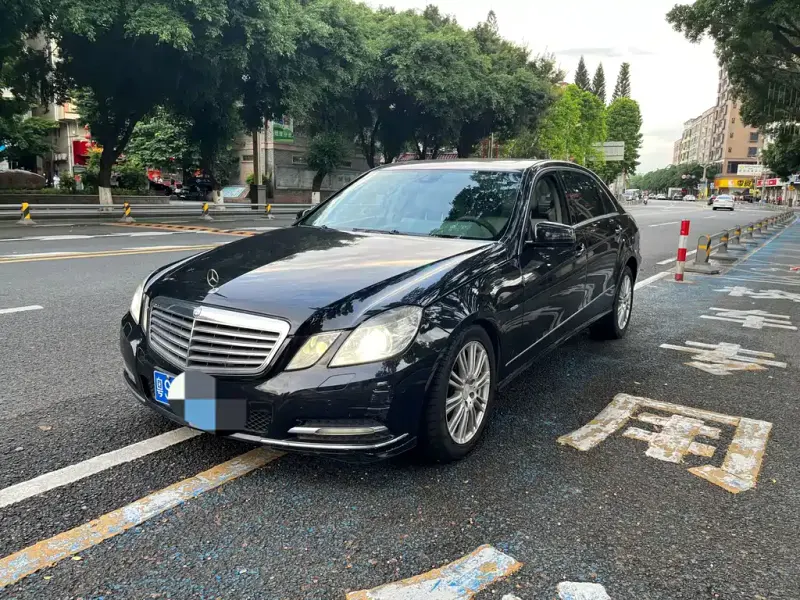 Mercedes-Benz E-Class, 2011