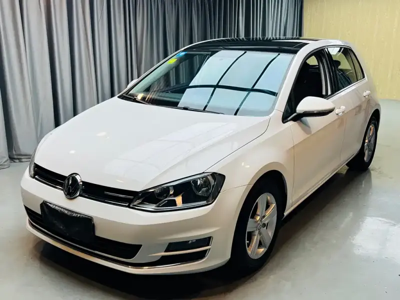 Volkswagen Golf, 2015 — фото 1