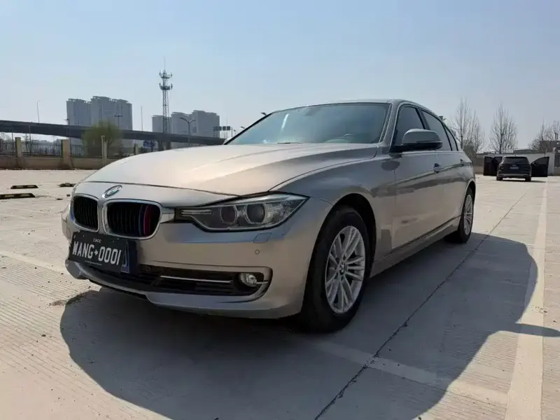 BMW 3 Series, 2015 — фото 1