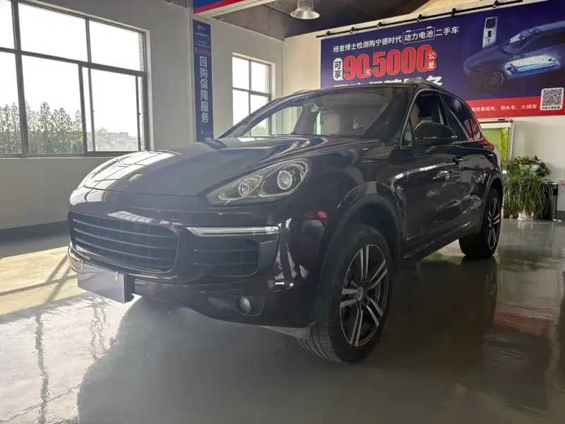 Porsche Cayenne, 2015