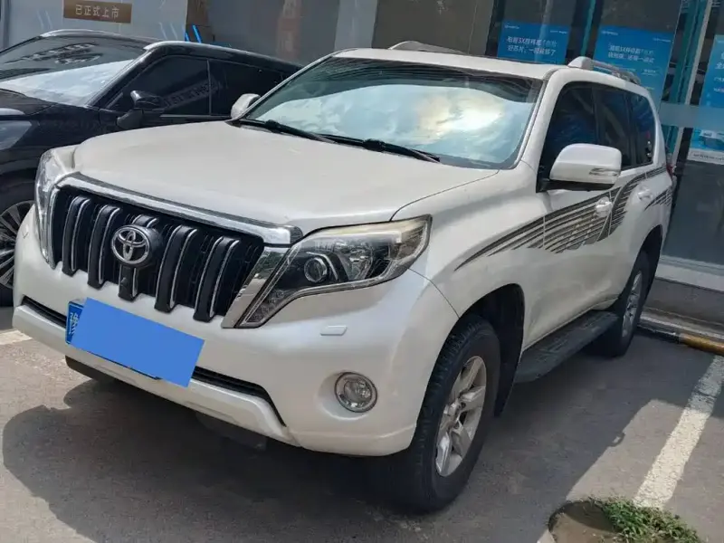 Toyota Prado, 2017 — фото 1