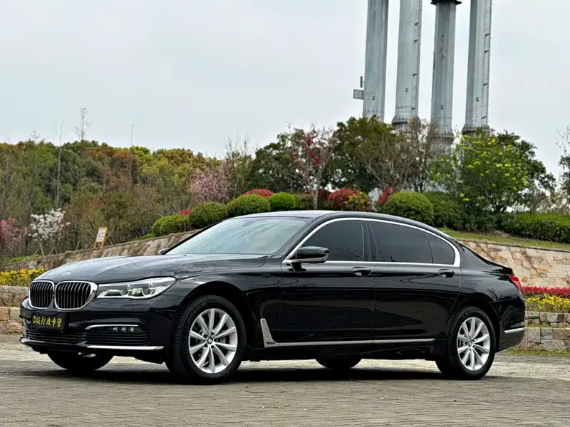 BMW 7 Series, 2016 — фото 1