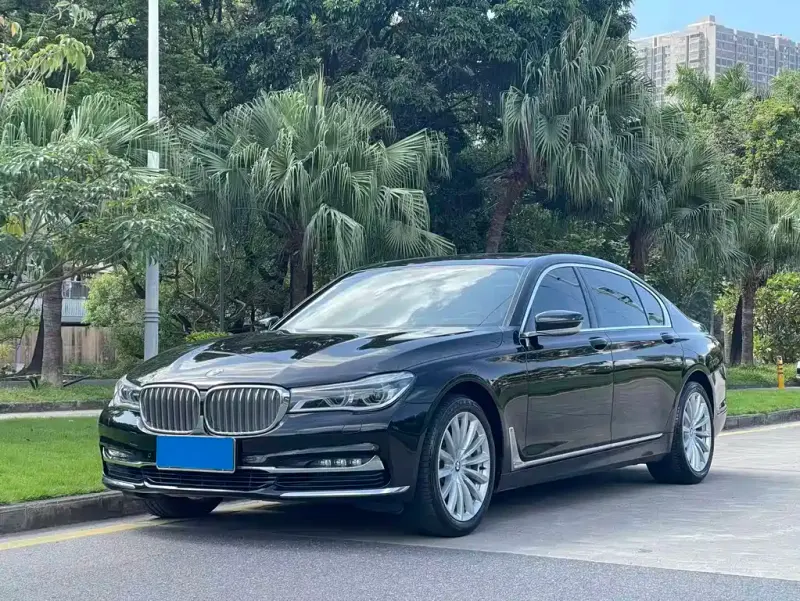 BMW 7 Series, 2017 — фото 1