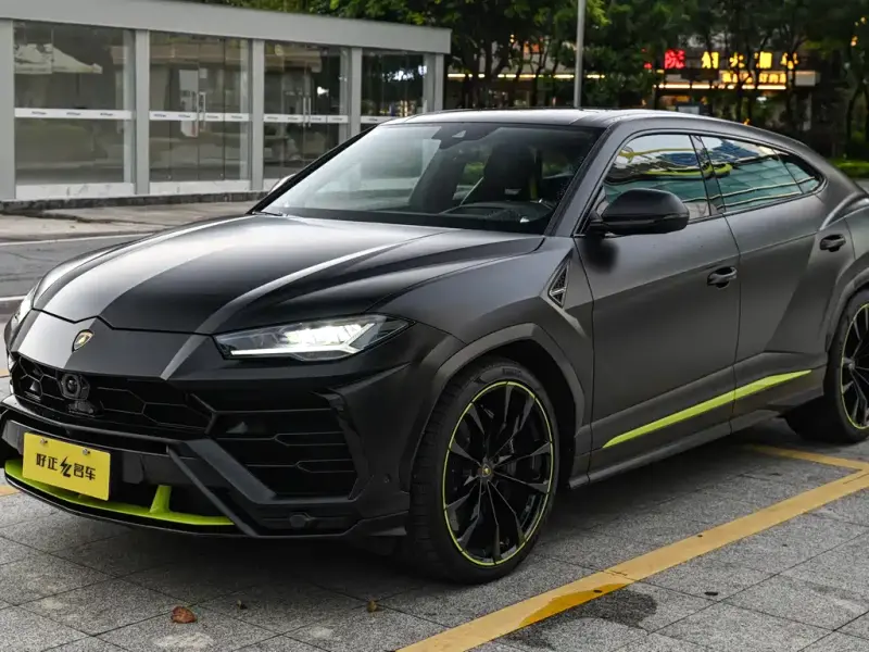Lamborghini Urus, 2022