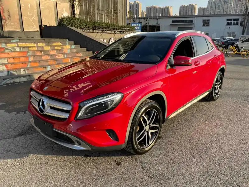 Mercedes-Benz GLA, 2016