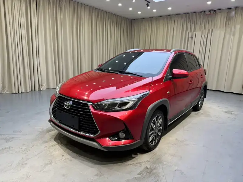Toyota Yaris L, 2022 — фото 1