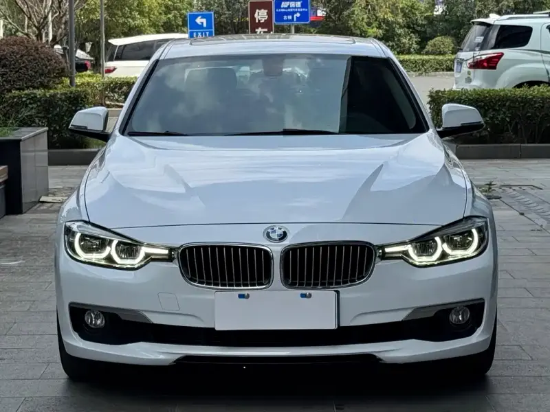 BMW 3 Series, 2018