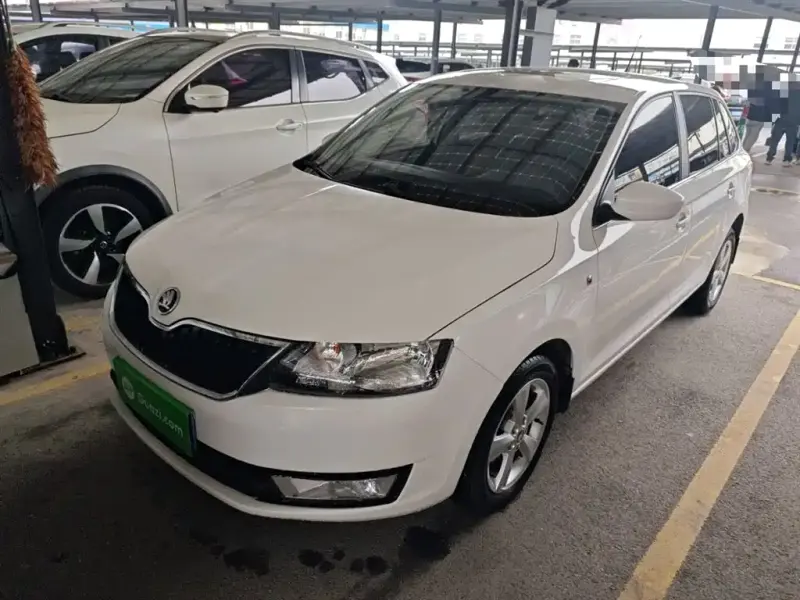 Skoda Rapid Spaceback, 2017 — фото 1