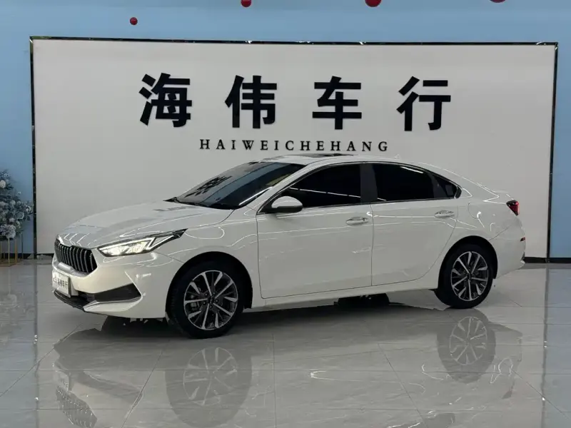 Kia K3, 2022