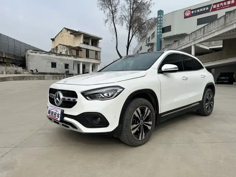 Mercedes-Benz GLA, 2023