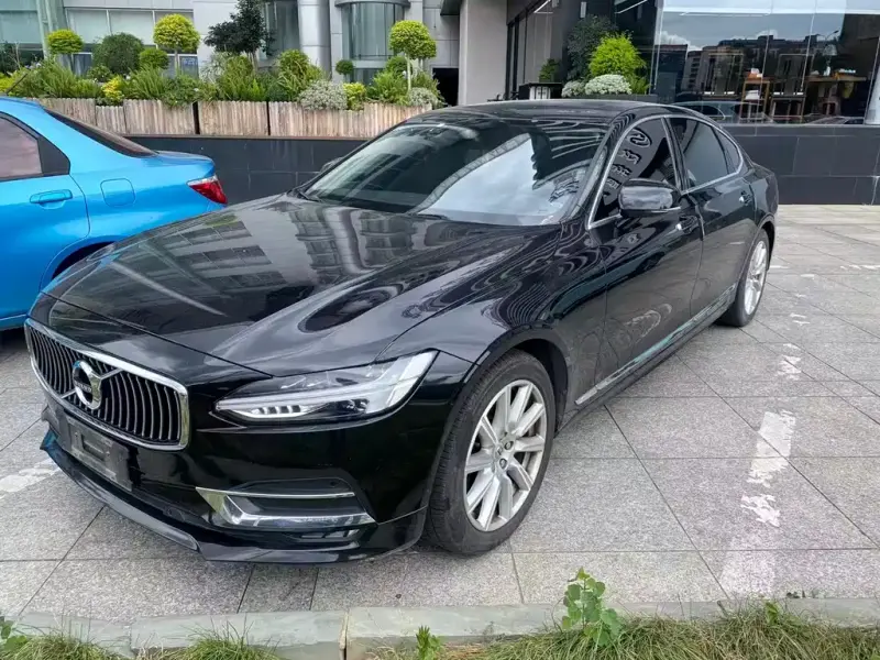 Volvo S90, 2020