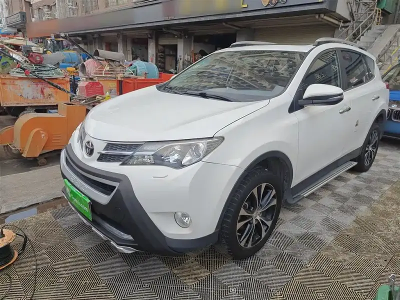 Toyota RAV4, 2014
