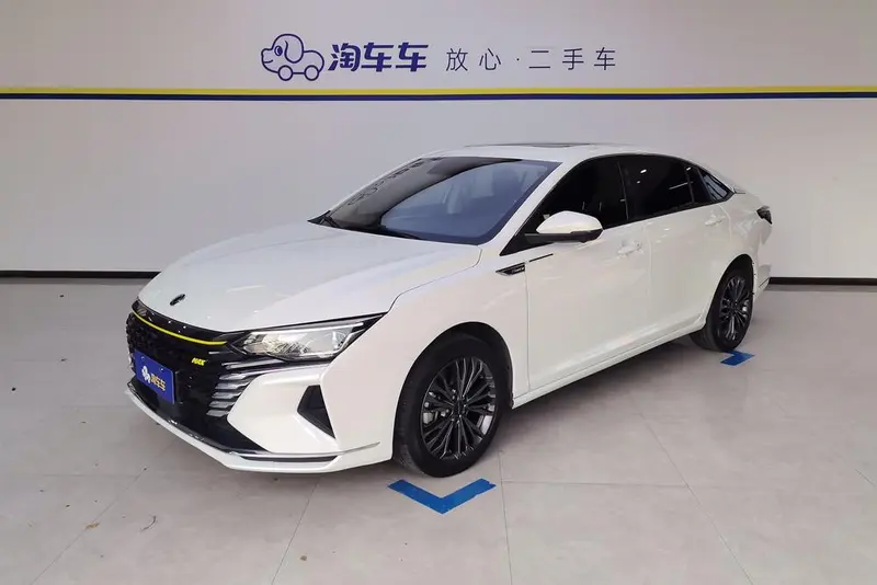 Dongfeng Fengshen Yixuan MAX, 2021