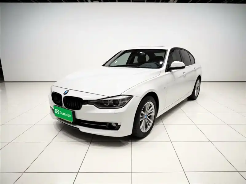 BMW 3 Series, 2015 — фото 1