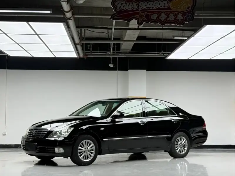 Toyota Crown, 2009