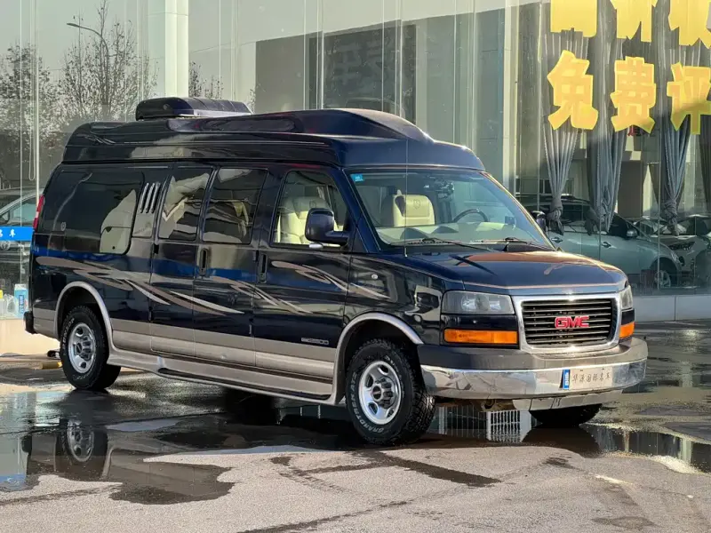 GMC Savana, 2005