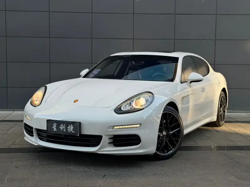 Porsche Panamera, 2014