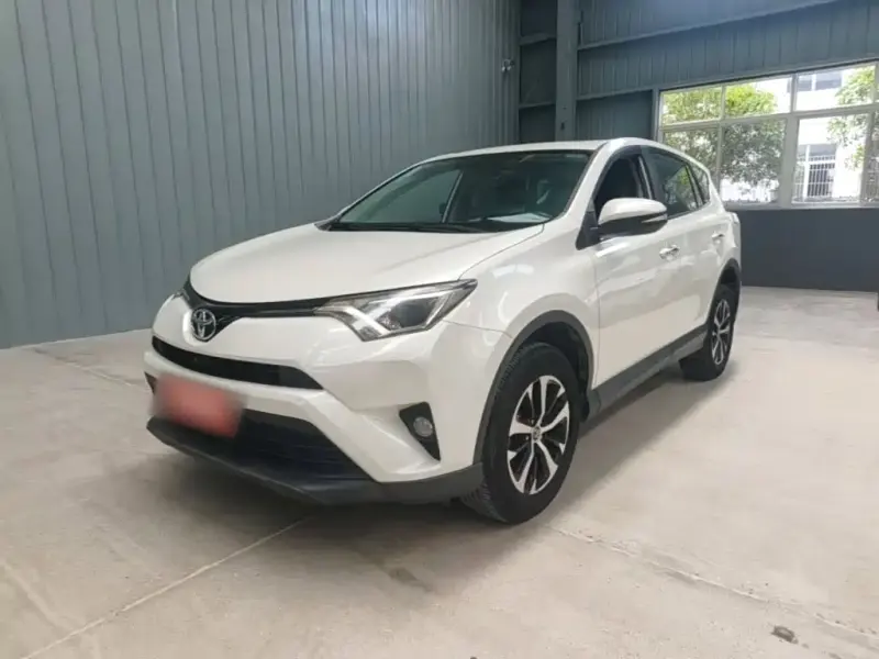 Toyota RAV4, 2018 — фото 1