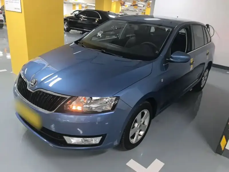 Skoda Rapid Spaceback, 2016