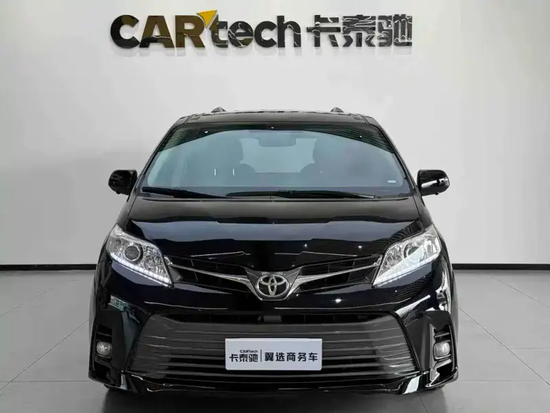Toyota Sienna, 2020