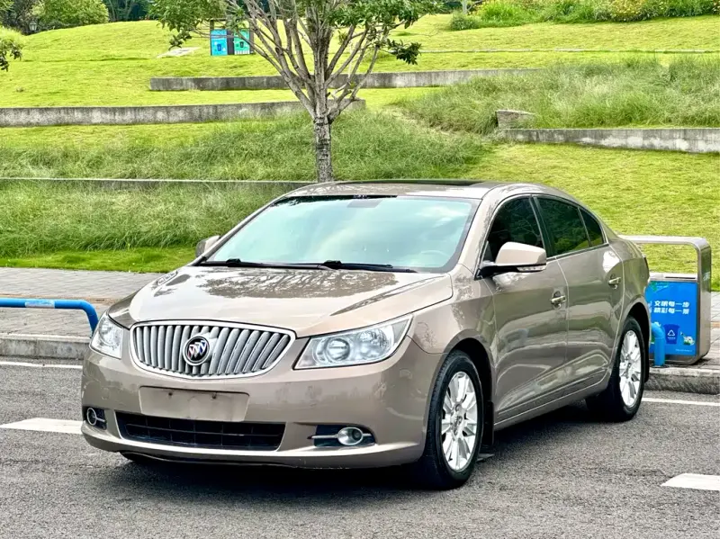 Buick LaCrosse, 2013