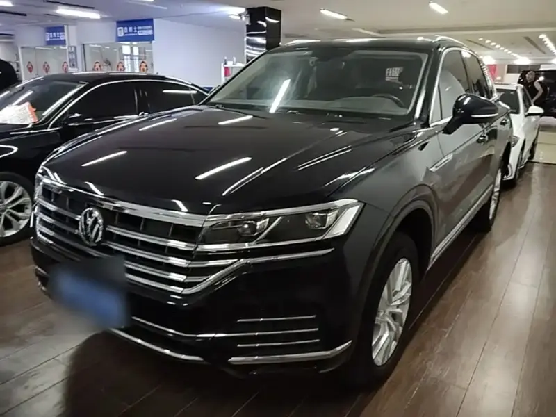Volkswagen Touareg, 2019 — фото 1