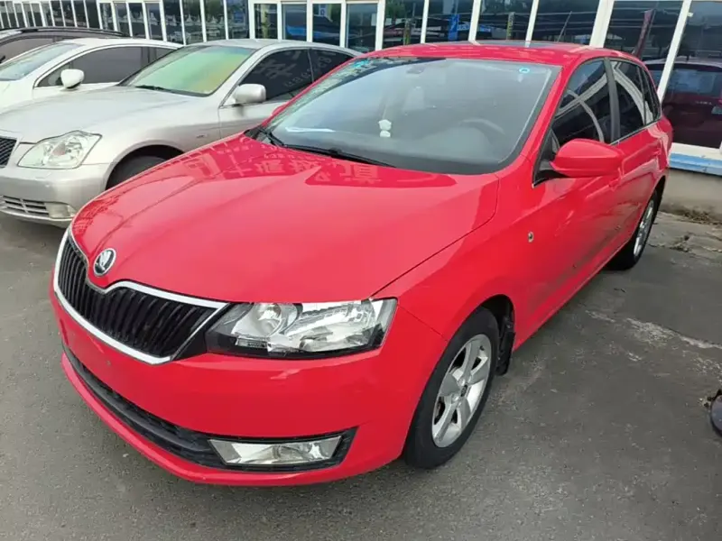 Skoda Rapid Spaceback, 2016