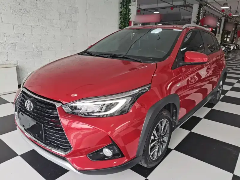 Toyota Yaris L, 2023