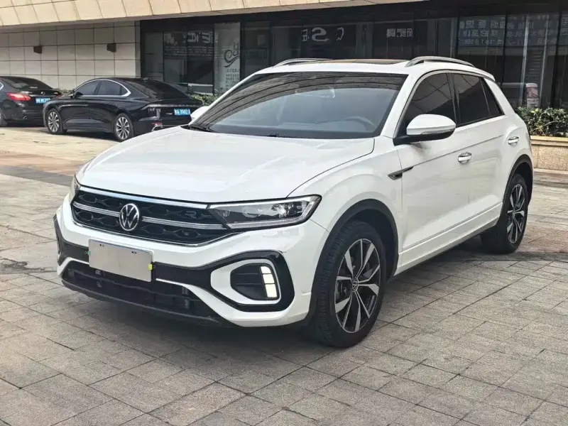 Volkswagen T-Roc, 2023