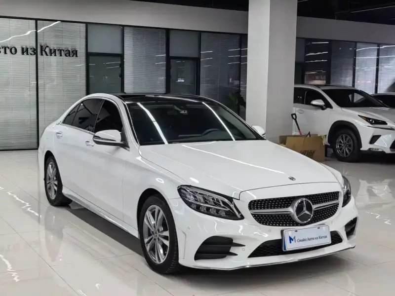 Mercedes-Benz C-Class, 2020 — фото 1