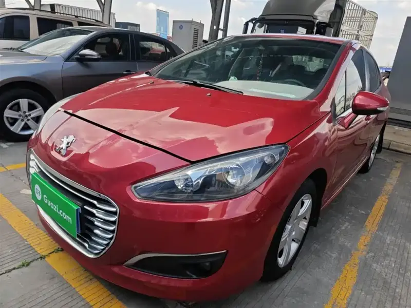Peugeot 308, 2015
