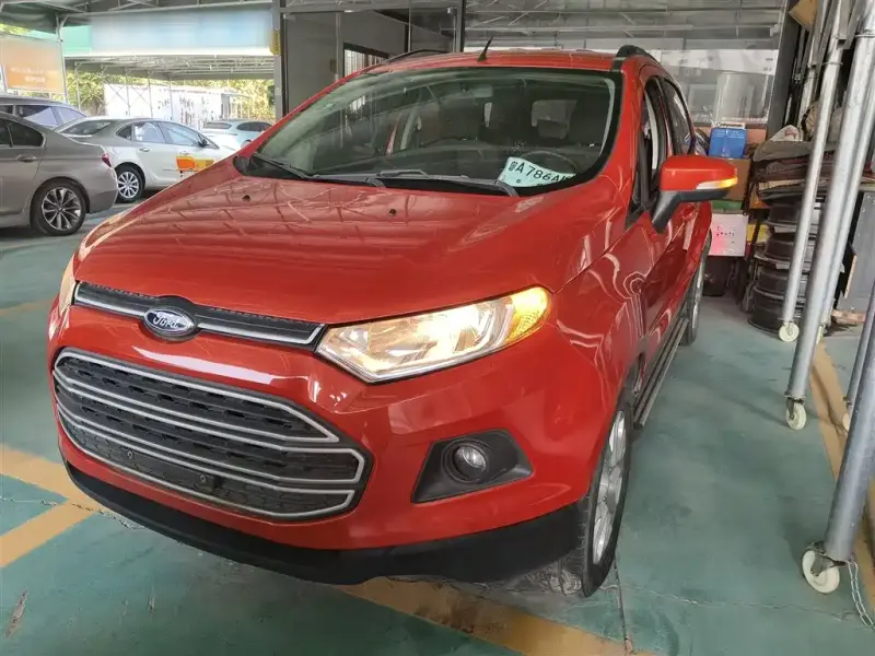 Ford Ecosport, 2015