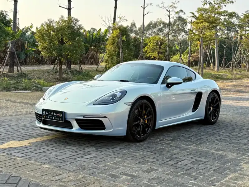Porsche 718, 2017