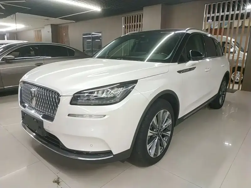 Lincoln Corsair, 2022