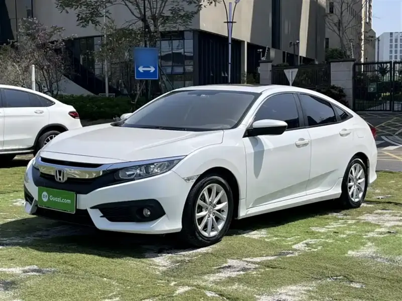 Honda Civic, 2018 — фото 1