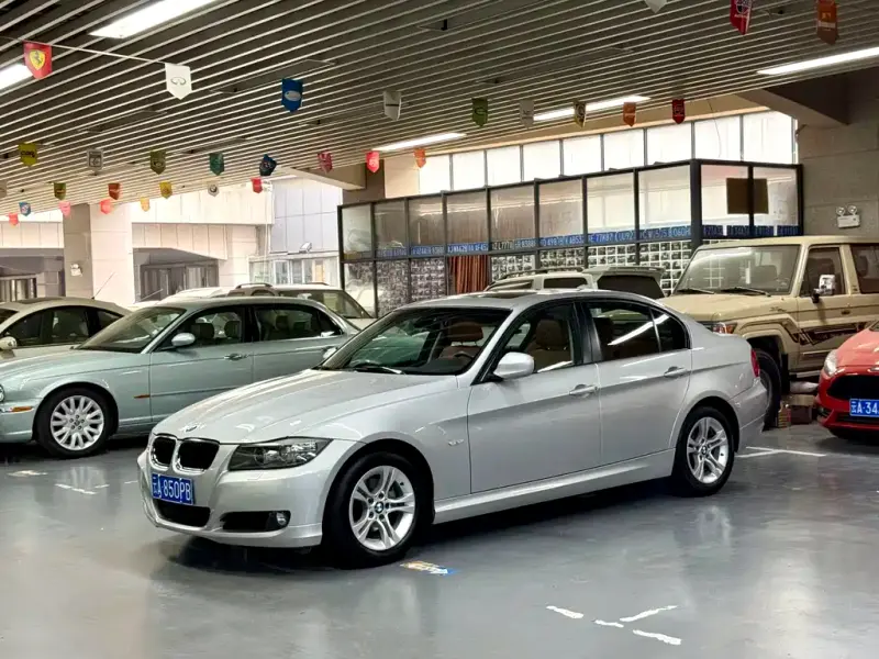 BMW 3 Series, 2011