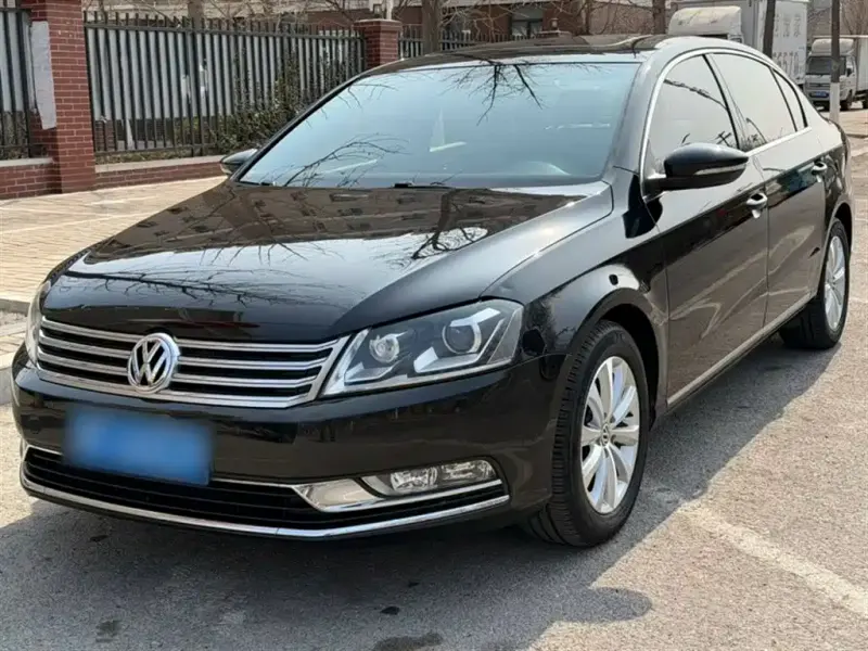 Volkswagen Magotan, 2015