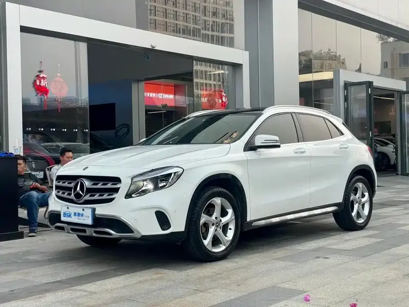 Mercedes-Benz GLA, 2019