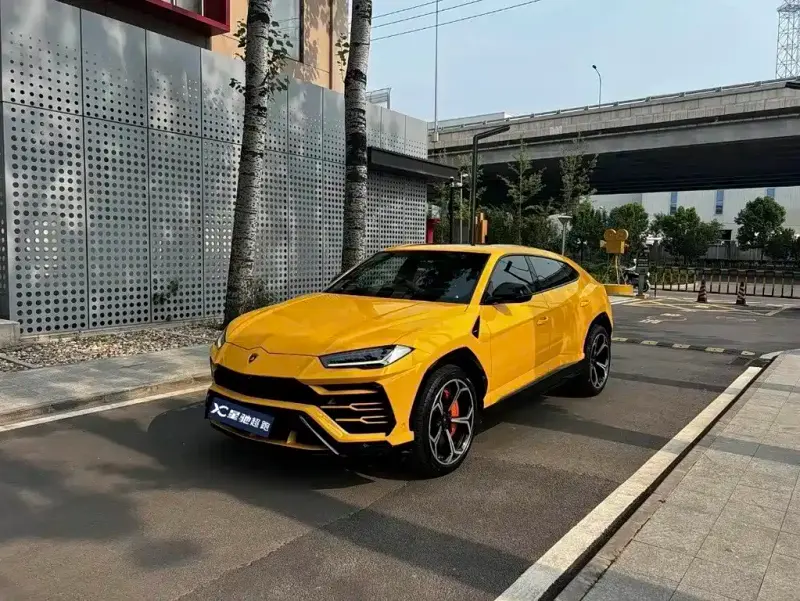 Lamborghini Urus, 2020