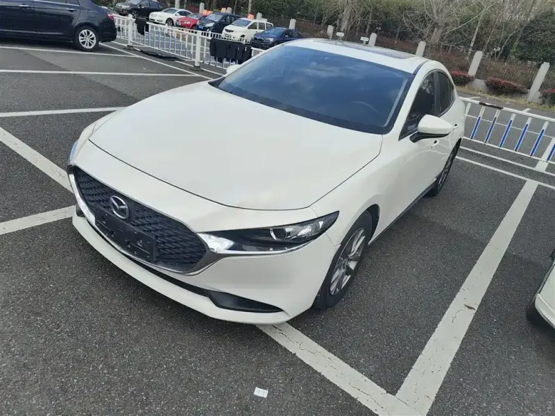 Mazda 3 Axela, 2020