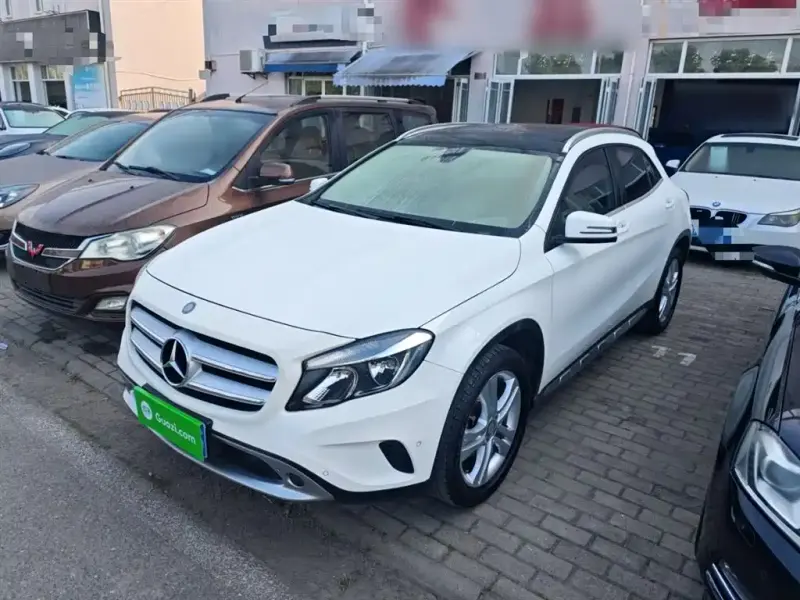 Mercedes-Benz GLA, 2017 — фото 1
