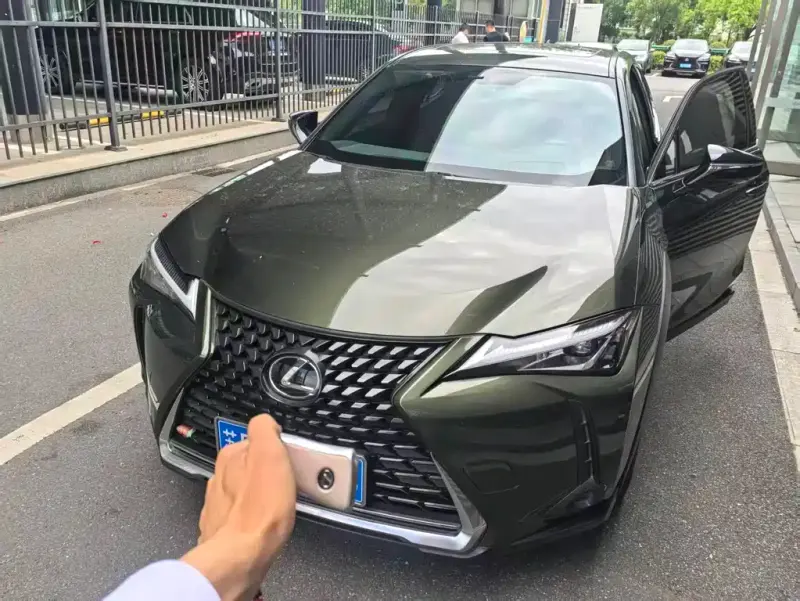 Lexus UX, 2021