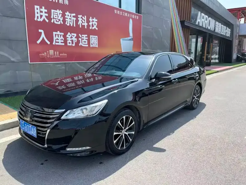 Toyota Crown, 2019
