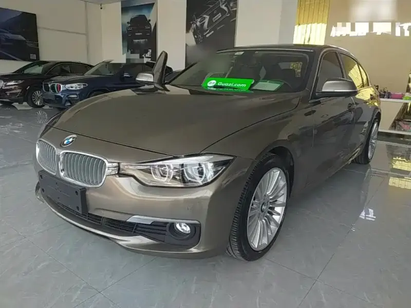 BMW 3 Series, 2018 — фото 1
