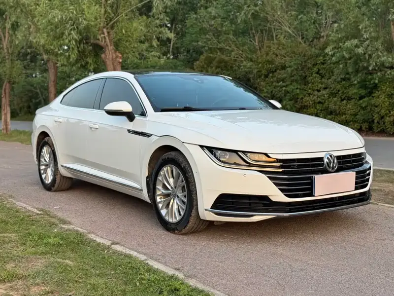 Volkswagen CC Volkswagen CC 2019 330TSI Charm Beauty Edition China VI, 2019 — фото 1