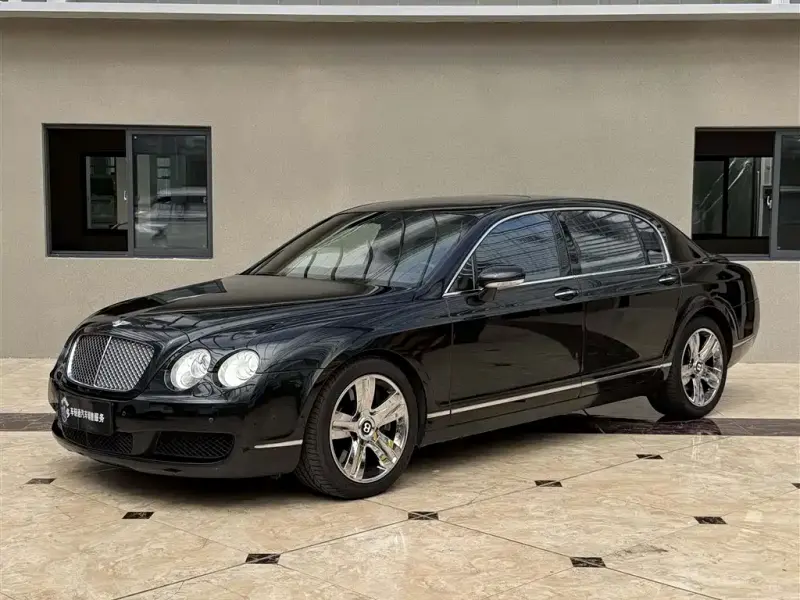 Bentley Flying Spur, 2008