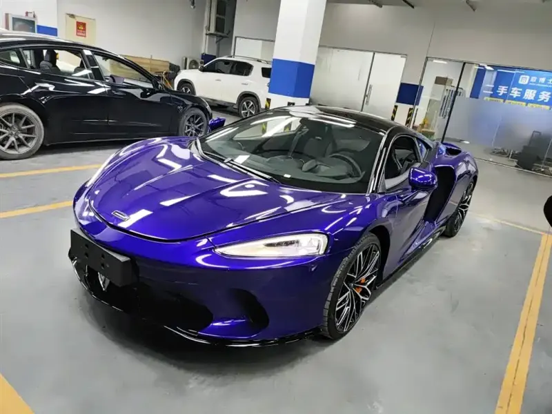McLaren GT, 2024