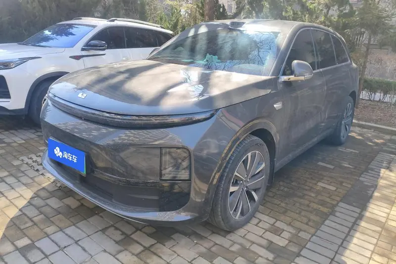 Li Auto L6, 2025